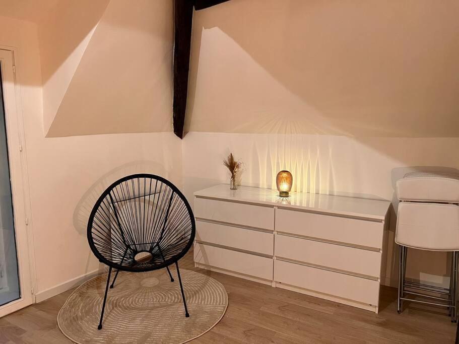 Appartement Cosy เนอมัวร์ส ภายนอก รูปภาพ