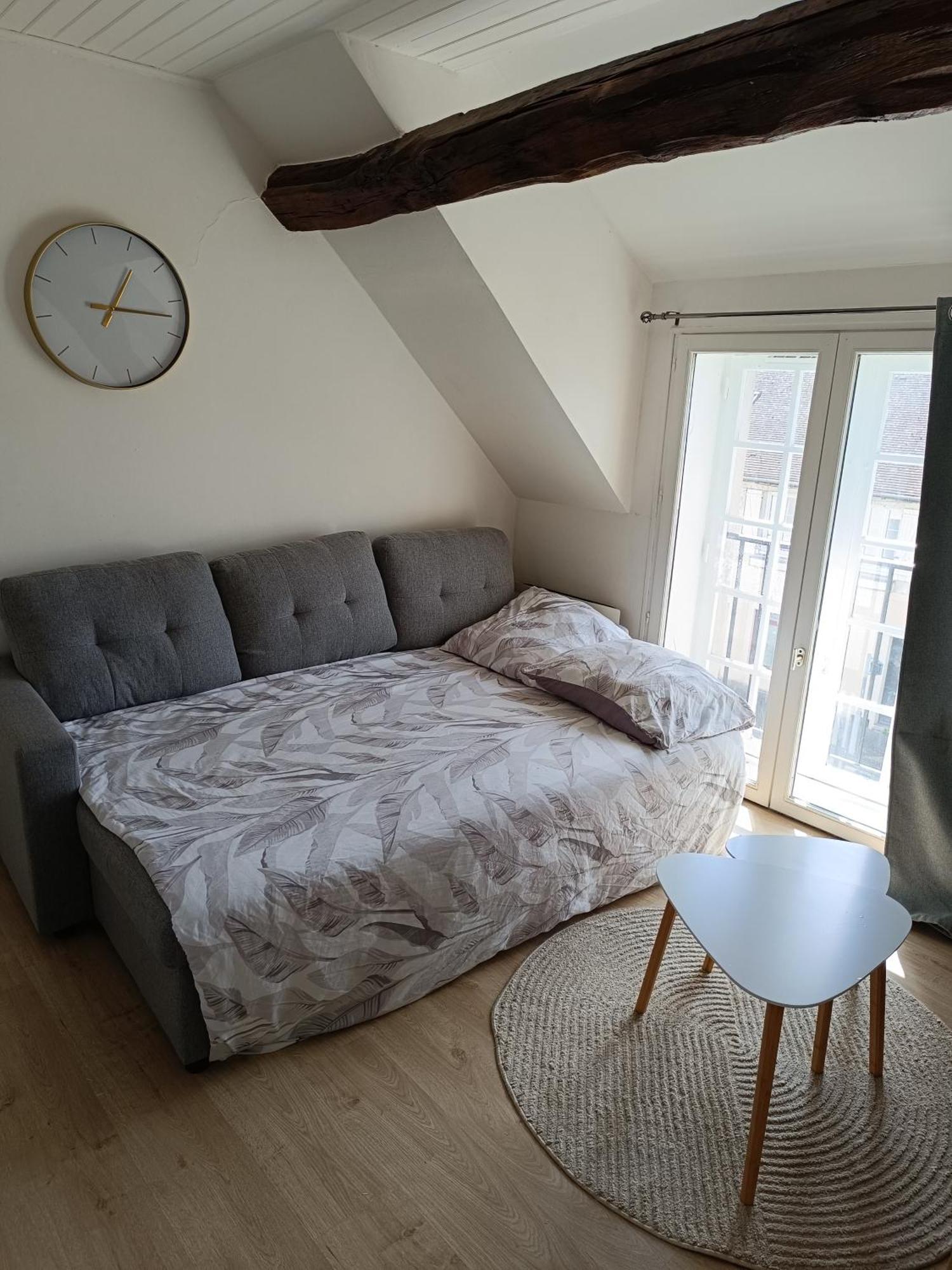 Appartement Cosy เนอมัวร์ส ภายนอก รูปภาพ