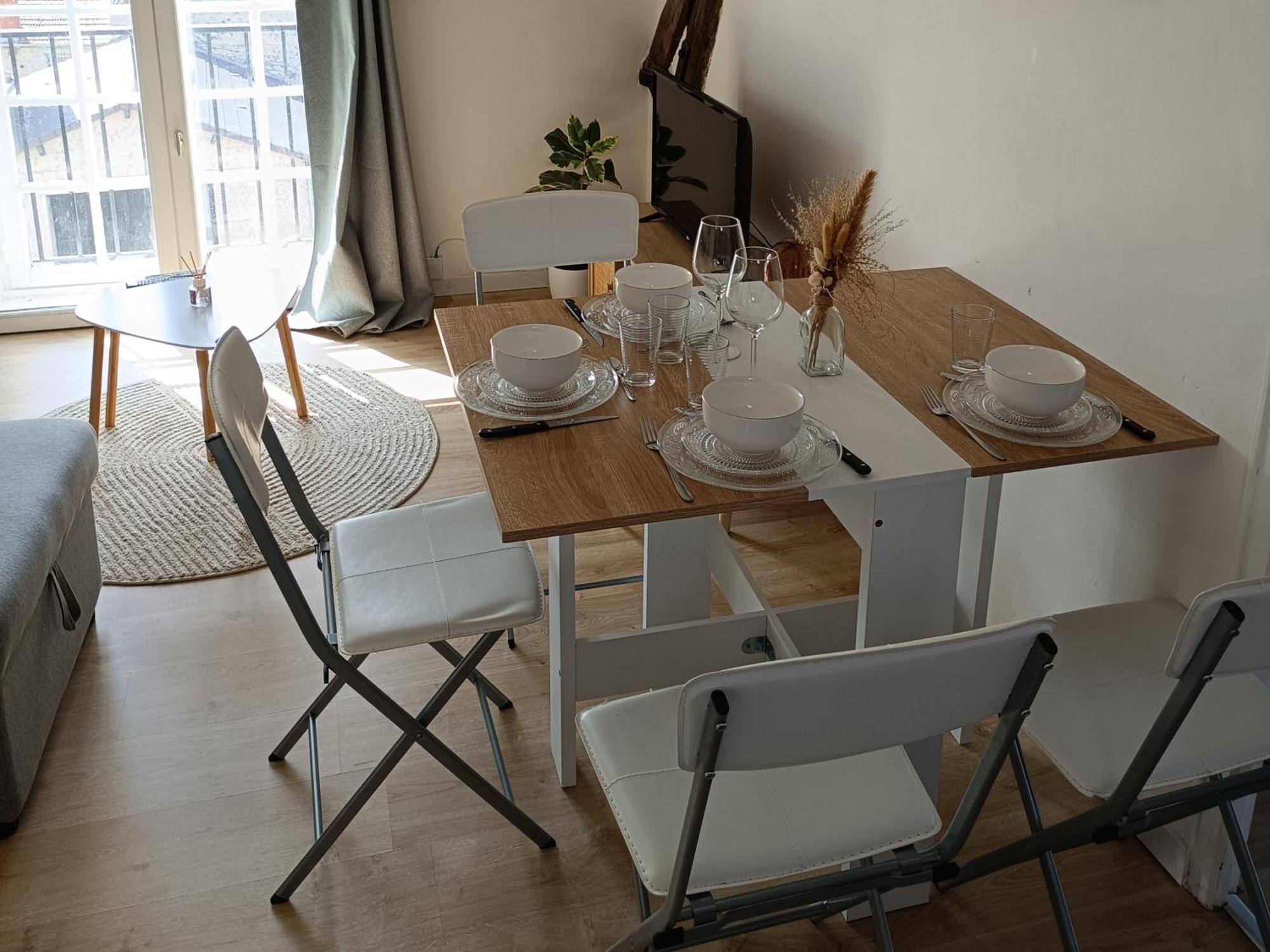 Appartement Cosy เนอมัวร์ส ภายนอก รูปภาพ